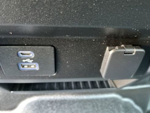 Used 2020 Ford F350 XLT w/ XLT Premium Package image 64