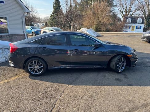 Used 2019 Honda Civic EX image 9