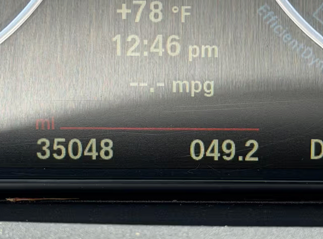 Used 2014 BMW 435i Convertible RWD image 3