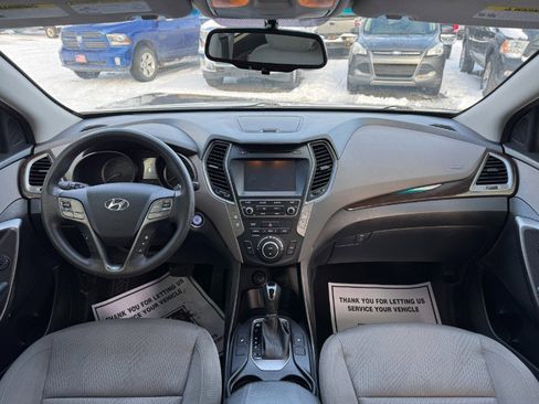 Used 2018 Hyundai Santa Fe Sport w/ 2.4L Value Package 02 image 21