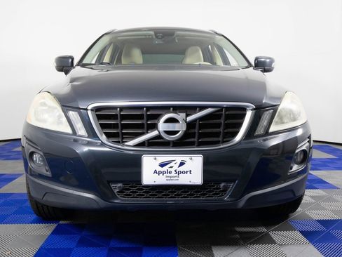 Used 2010 Volvo XC60 T6 image 2