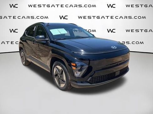 Used 2024 Hyundai Kona SEL FWD image 4