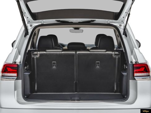 New 2026 Volkswagen Atlas SE image 9