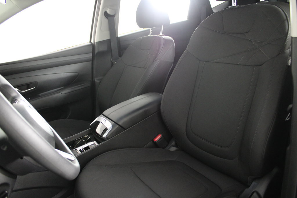 Used 2026 Hyundai Tucson SE FWD image 19