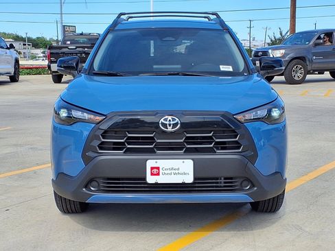 Used 2026 Toyota Corolla Cross LE image 2