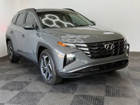 Used 2024 Hyundai Tucson SEL FWD image 3