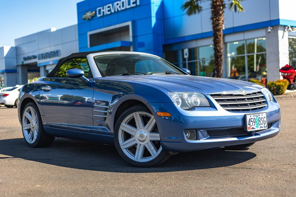 Used 2005 Chrysler Crossfire Limited RWD image 1
