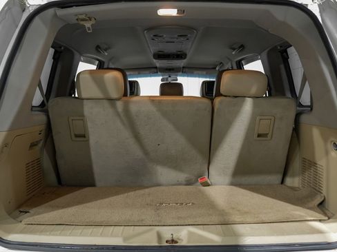 Used 2012 Nissan Armada SV RWD image 58