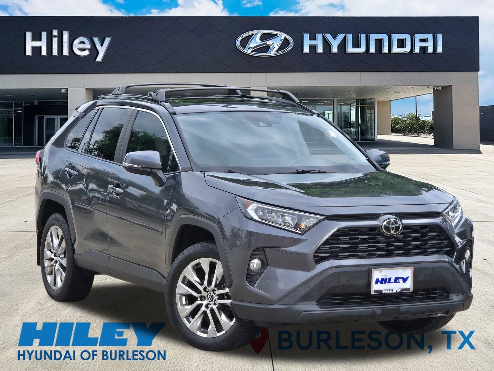 Used 2021 Toyota RAV4 XLE Premium FWD 360° Tour