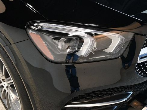 Used 2022 Mercedes-Benz GLE 450 4MATIC image 9