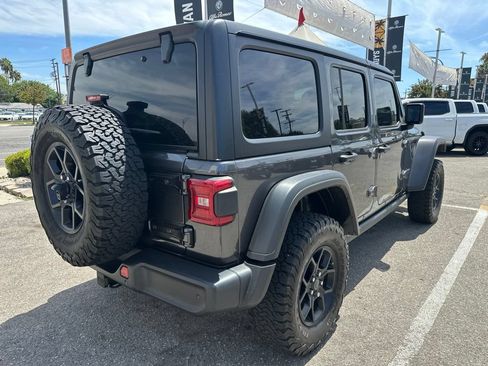 Used 2024 Jeep Wrangler Unlimited AWD/4WD image 4