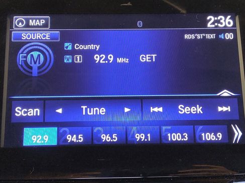 Used 2017 Honda Pilot Touring image 25