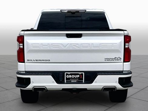 Used 2020 Chevrolet Silverado 1500 High Country AWD/4WD image 4