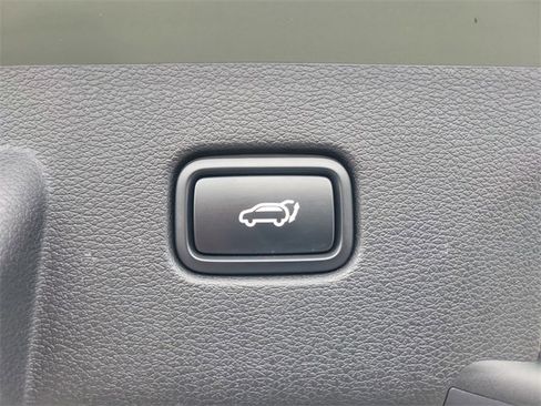 Used 2023 Kia Sportage X-Line w/ X-Line Premium Package image 10