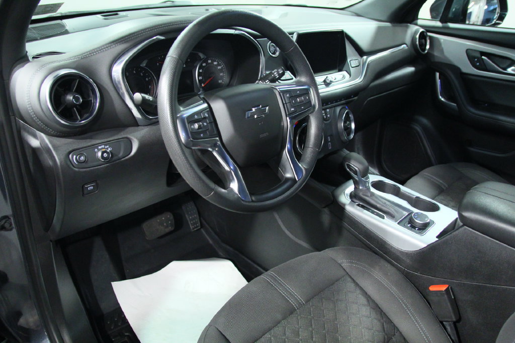 Used 2022 Chevrolet Blazer LT AWD/4WD image 4