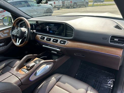 Used 2022 Mercedes-Benz GLS 450 4MATIC image 25