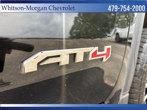 Used 2019 GMC Sierra 1500 AT4 w/ AT4 Premium Package AWD/4WD image 9