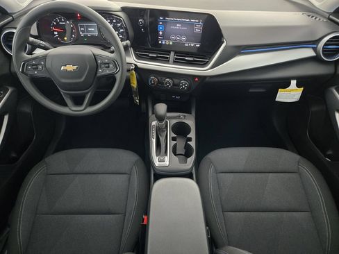 New 2026 Chevrolet Trax LS w/ Driver Confidence Package FWD image 28