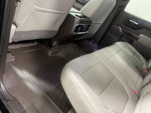 Used 2021 GMC Sierra 1500 SLT w/ SLT Convenience Package image 17