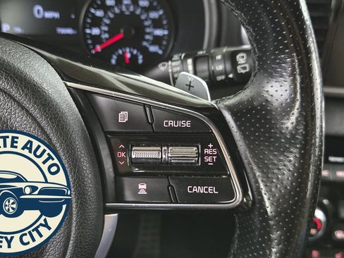 Used 2022 Kia Sportage SX image 13