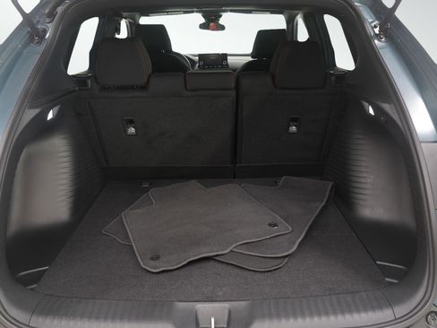 Used 2025 Honda HR-V Sport image 9