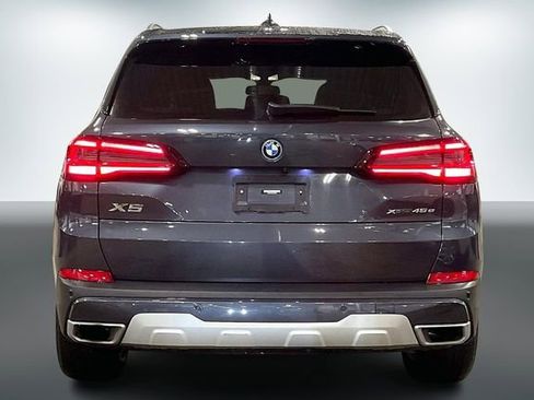 Used 2022 BMW X5 xDrive45e w/ Premium Package image 4