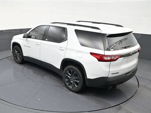 Used 2021 Chevrolet Traverse RS FWD image 15