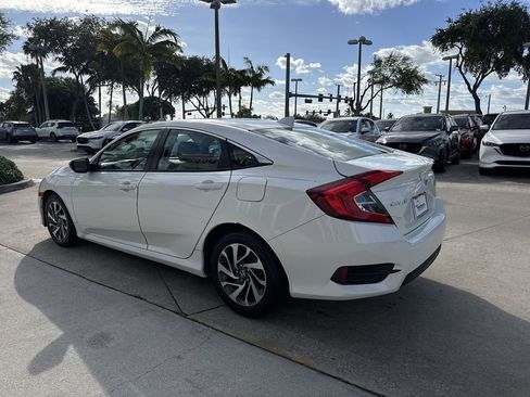 Used 2017 Honda Civic EX image 13