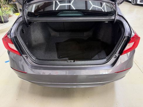 Used 2019 Honda Accord EX-L image 9