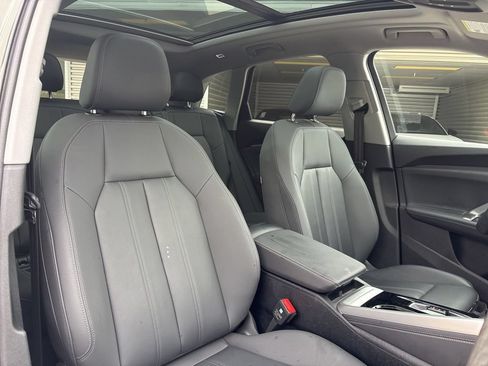 Certified 2025 Audi Q5 Premium w/ Premium Plus AWD/4WD image 16