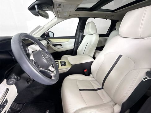 Certified 2024 MAZDA CX-90 3.3 Turbo S w/ Premium Plus image 3