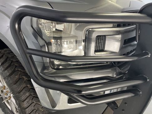 Used 2019 Ford F150 XLT w/ Equipment Group 302A Luxury AWD/4WD image 32