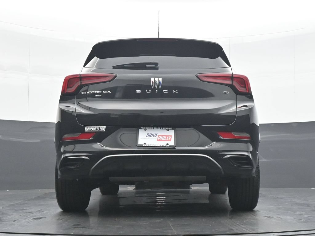 Used 2024 Buick Encore GX Sport Touring AWD/4WD image 29