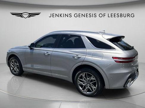 Used 2022 Genesis GV70 2.5T w/ Advanced Package AWD/4WD image 7