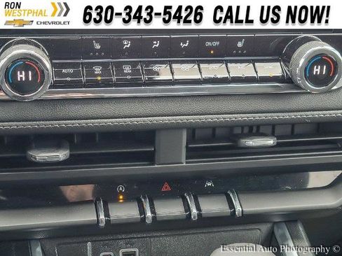 New 2025 Chevrolet Colorado LT image 14