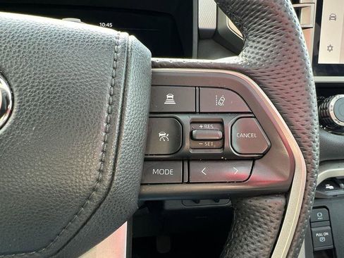 Used 2025 Toyota Tundra Limited image 20