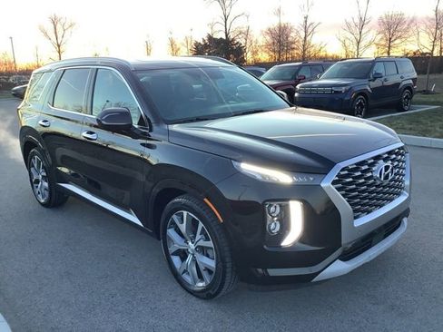 Used 2021 Hyundai Palisade Limited AWD/4WD image 3