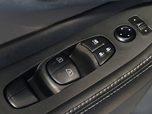 Used 2020 Nissan Murano SV AWD/4WD image 27