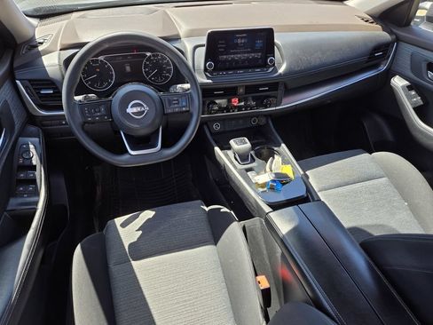 Used 2023 Nissan Rogue SV FWD image 11