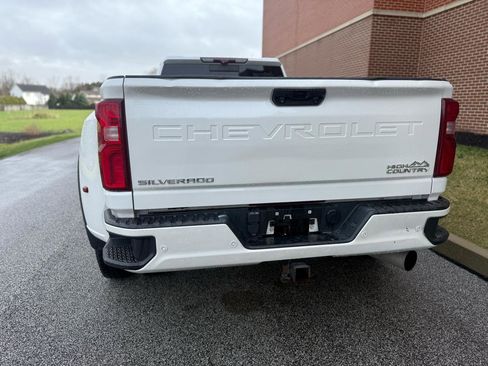 Used 2021 Chevrolet Silverado 3500 High Country image 16