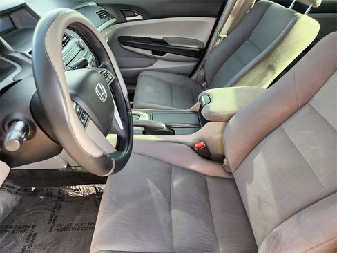 Used 2012 Honda Accord LX image 3