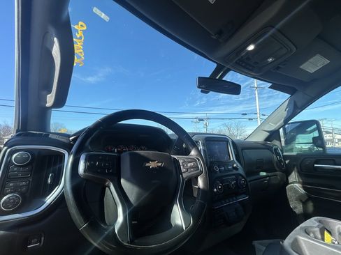 Used 2023 Chevrolet Silverado 2500 LT w/ All Star Edition image 15