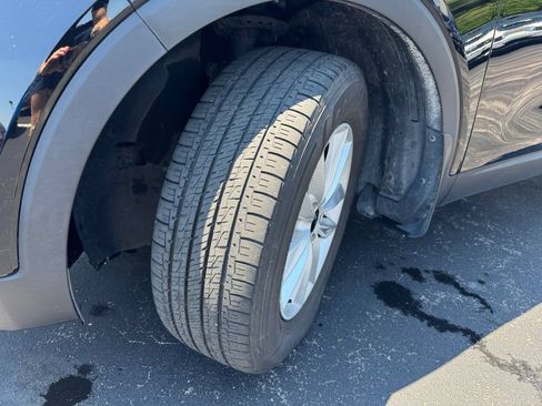 Used 2019 Kia Sorento FWD image 25
