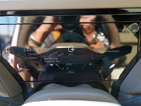 New 2026 GMC Yukon Denali w/ Sun & Power Step Package image 14