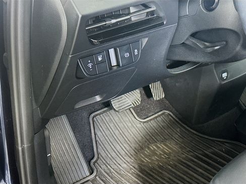 Used 2024 Kia EV6 Light RWD image 17
