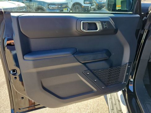 New 2025 Ford Bronco Outer Banks w/ Sasquatch Package image 13