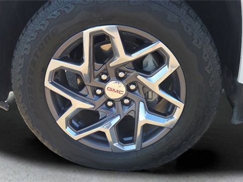 Used 2024 GMC Sierra 1500 SLT w/ SLT Premium Plus Package image 19