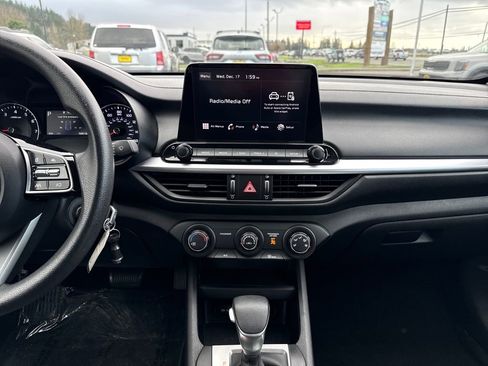 Certified 2023 Kia Forte LXS image 23