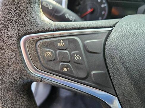 Used 2018 Chevrolet Malibu LT FWD image 10