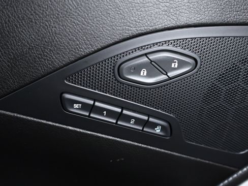 Used 2018 Chevrolet Corvette Grand Sport image 9